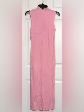 Sleeveless Pink Ribbed Knit Midi Dress
